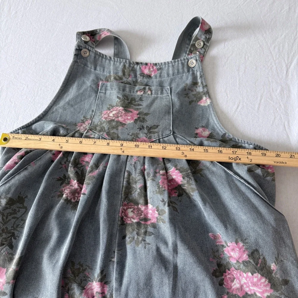 BIB! Floral Denim Shortalls Women XL Blue Pink Rose Print 100% Cotton NWT